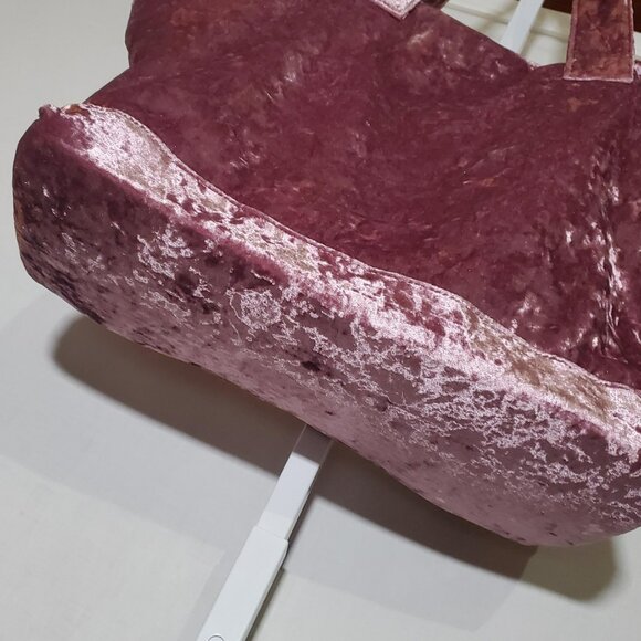 Tabitha Webb Crushed Velvet Tote - Picture 6 of 16